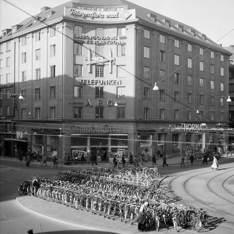 Korsningen Sveavägen/Kungsgatan 1946